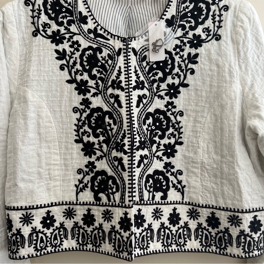 Soft Surroundings White Cropped Jacket with Black Embroidery - Picture 4 of 16